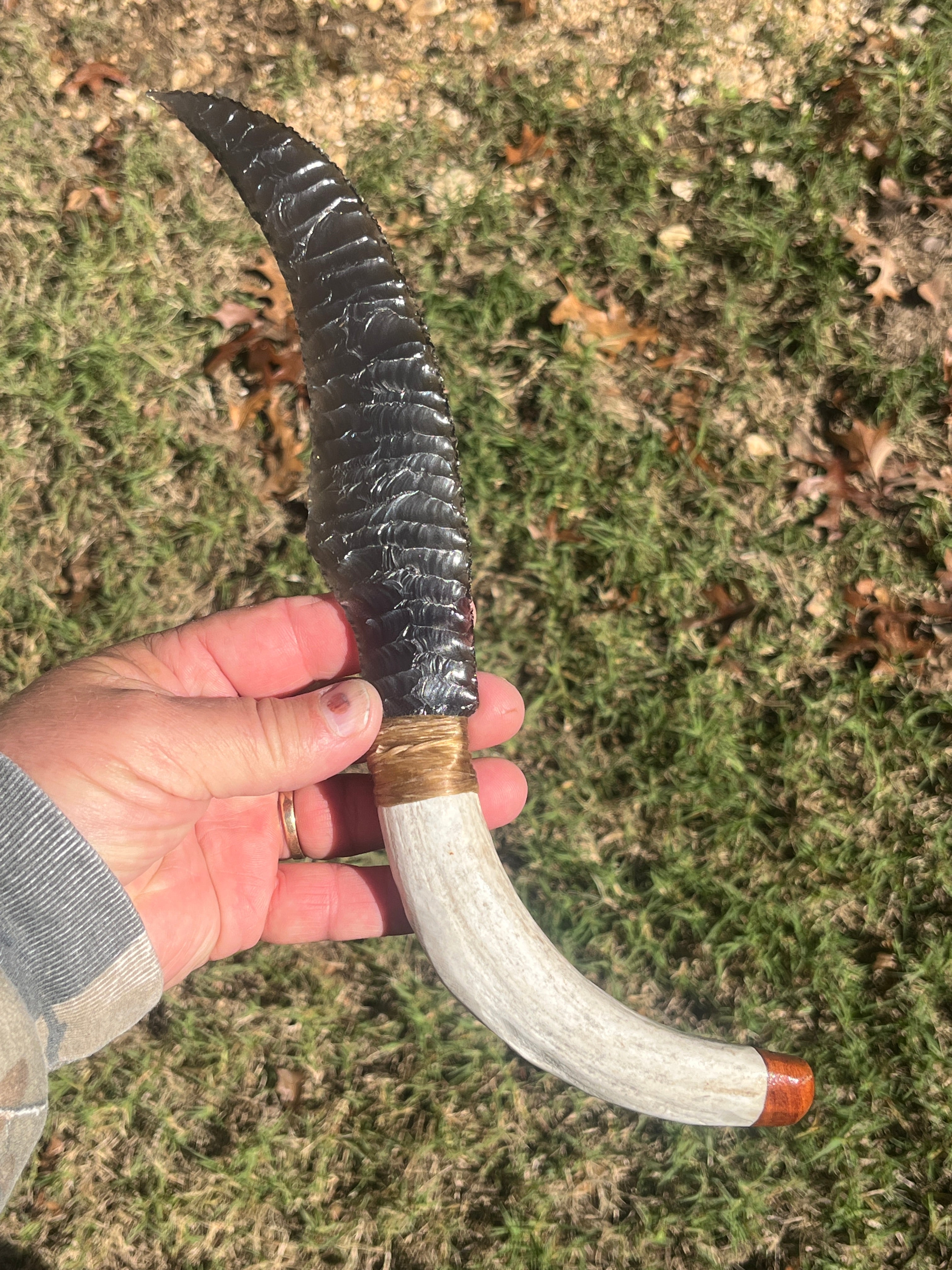 Scimitar obsidian￼knife #233